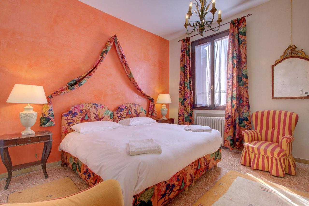 Barocco-Veneziano Apartment Bagian luar foto