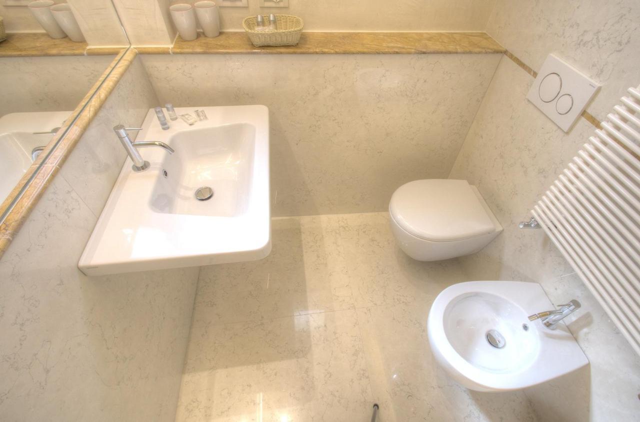 Barocco-Veneziano Apartment Bagian luar foto